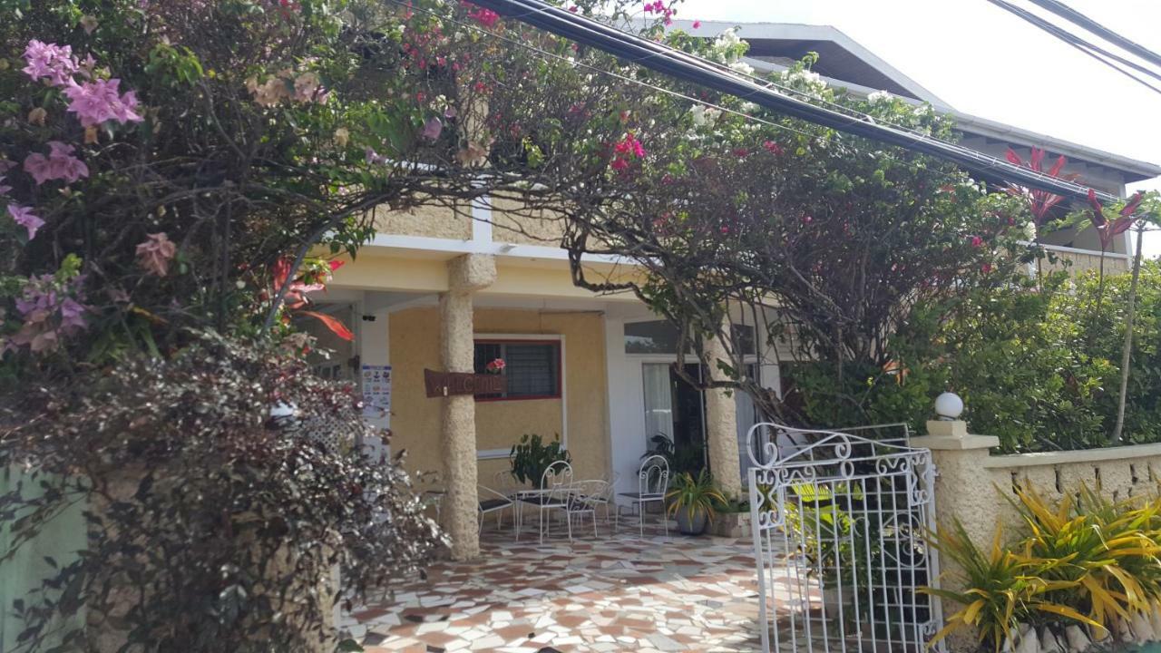 Rainbow Inn Grenville Zewnętrze zdjęcie